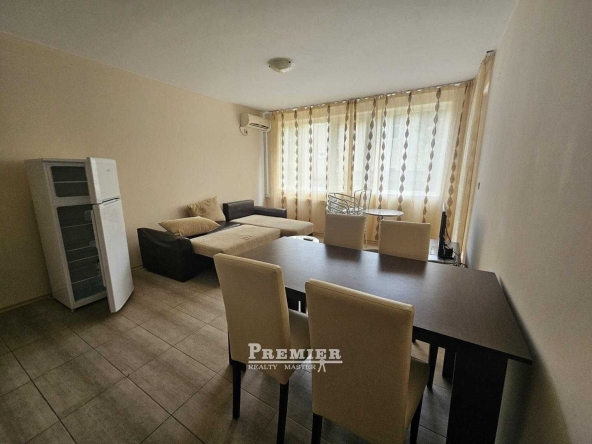 Двустаен апартамент в Бургас, Акациите - 59 кв.м за 895 €/кв.м - Снимка #1