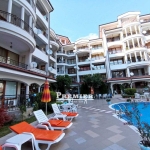 Тристаен апартамент в к.к. Слънчев бряг - 100 кв.м за 1550 €/кв.м - Снимка #1