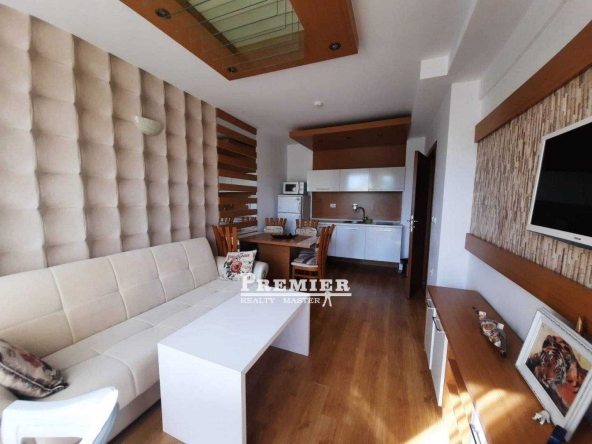 Двустаен апартамент в к.к. Слънчев бряг - 57 кв.м за 1702 €/кв.м - Снимка #1