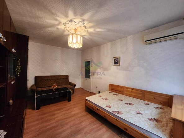 Едностаен апартамент в Пазарджик, Окръжна болница - 42 кв.м за 846 €/кв.м - Снимка #1