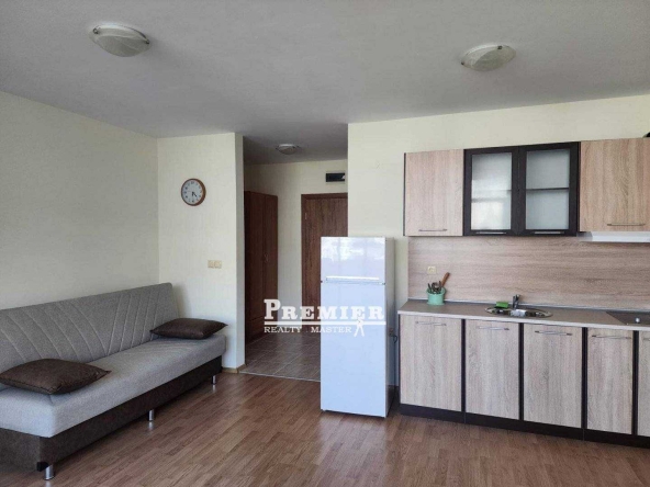 Едностаен апартамент в к.к. Слънчев бряг - 44 кв.м за 1285 €/кв.м - Снимка #1