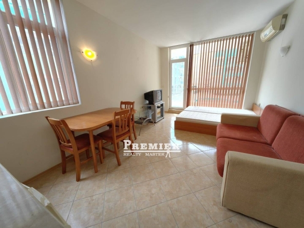 Едностаен апартамент в к.к. Слънчев бряг - 43 кв.м за 1024 €/кв.м - Снимка #1