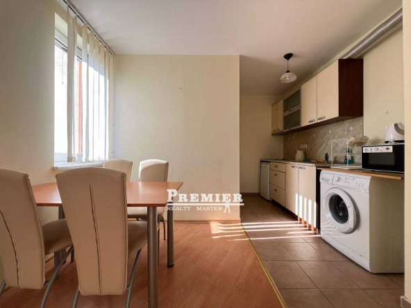 Двустаен апартамент в Поморие - 64 кв.м за 1024 €/кв.м - Снимка #1