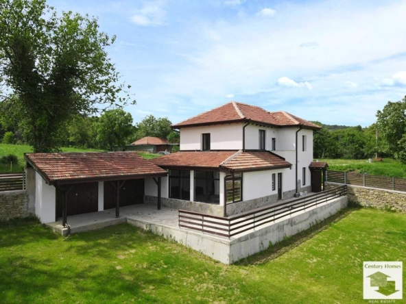 Къща в с. Маноя, Област Габрово - 140 кв.м за 1250 €/кв.м - Снимка #1