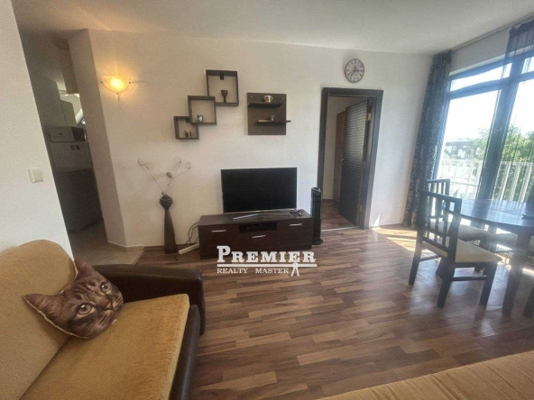 Двустаен апартамент в к.к. Слънчев бряг - 61 кв.м за 1148 €/кв.м - Снимка #1