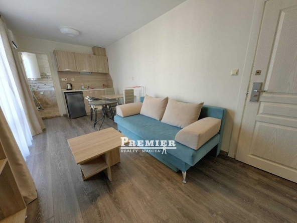 Двустаен апартамент в к.к. Слънчев бряг - 47 кв.м за 1578 €/кв.м - Снимка #1