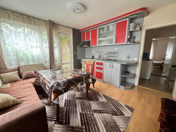 Етаж от къща в Омуртаг - 110 кв.м за 788 €/кв.м - Снимка #1