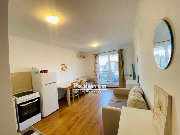 Двустаен апартамент в к.к. Слънчев бряг - 54 кв.м за 1408 €/кв.м - Снимка #1