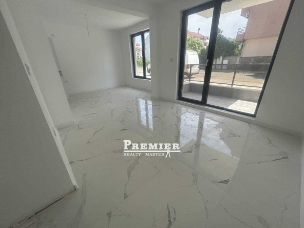 Двустаен апартамент в Обзор - 68 кв.м за 1495 €/кв.м - Снимка #1