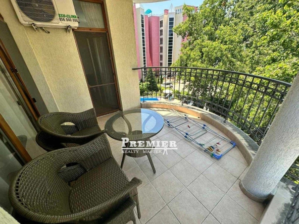 Двустаен апартамент в к.к. Слънчев бряг - 61 кв.м за 1287 €/кв.м - Снимка #1