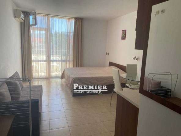 Едностаен апартамент в к.к. Слънчев бряг - 40 кв.м за 1175 €/кв.м - Снимка #1