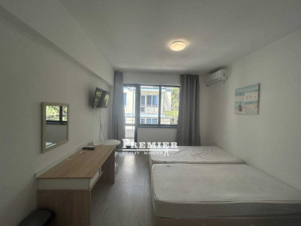 Двустаен апартамент в Поморие - 58 кв.м за 1363 €/кв.м - Снимка #1