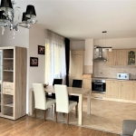 Тристаен апартамент в София, Банишора - 102 кв.м за 1383 €/кв.м - Снимка #1