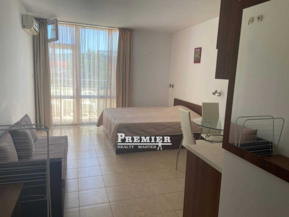 Едностаен апартамент в к.к. Слънчев бряг - 40 кв.м за 1175 €/кв.м - Снимка #1