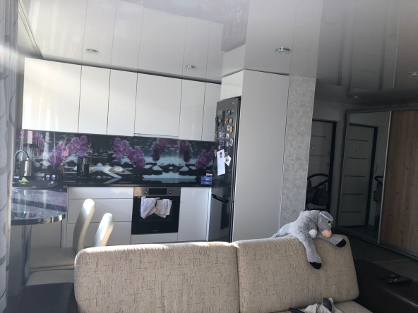 Тристаен апартамент в София, Сухата река - 98 кв.м за 1388 €/кв.м - Снимка #1