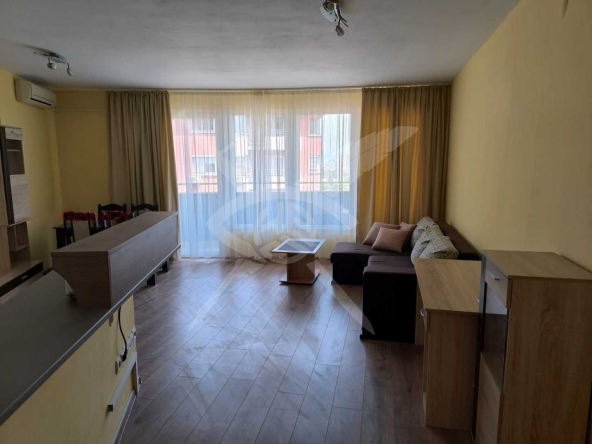 Дава се под наем Тристаен апартамент в София, Студентски град - 95 кв.м за 700 € - Снимка #1