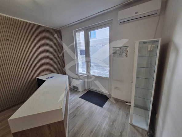 Дава се под наем Многостаен апартамент в София, Лозенец - 180 кв.м за 2000 € - Снимка #1