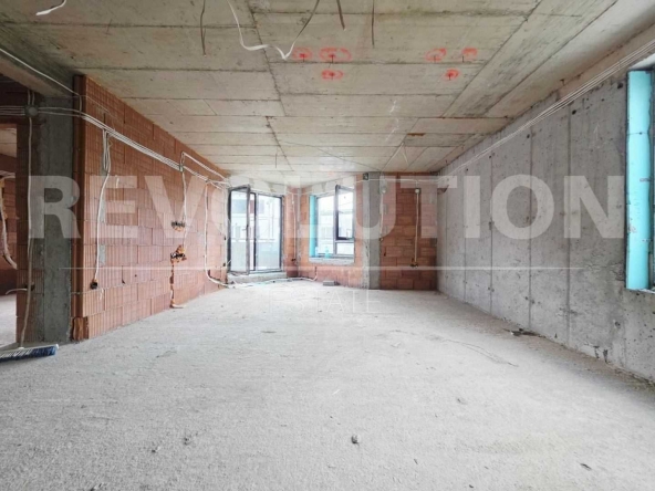 Тристаен апартамент в София, Витоша - 102 кв.м за 1912 €/кв.м - Снимка #1