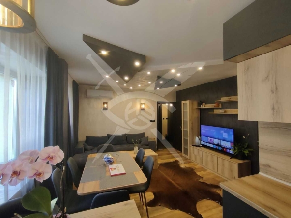 Дава се под наем Тристаен апартамент в София, Редута - 85 кв.м за 800 € - Снимка #1