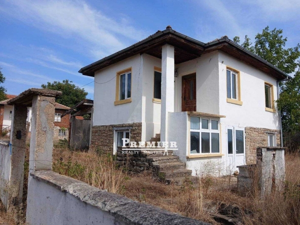 Къща в с. Загорци, Област Бургас - 75 кв.м за 400 €/кв.м - Снимка #1