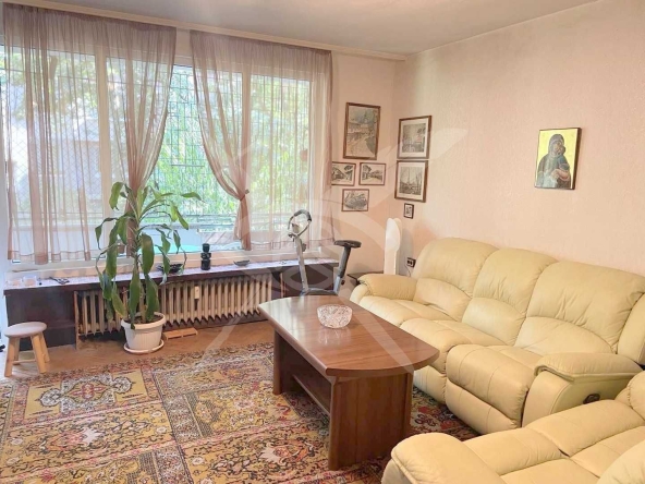 Тристаен апартамент в София, Славия - 95 кв.м за 3779 €/кв.м - Снимка #1