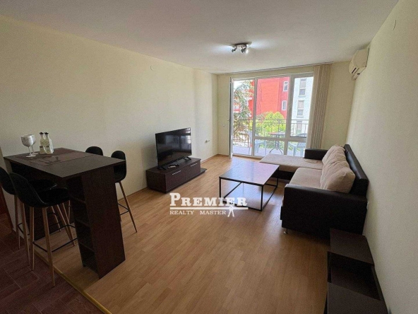 Двустаен апартамент в Свети Влас - 70 кв.м за 1343 €/кв.м - Снимка #1