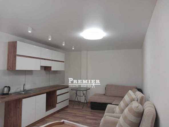 Двустаен апартамент в к.к. Слънчев бряг - 60 кв.м за 1250 €/кв.м - Снимка #1