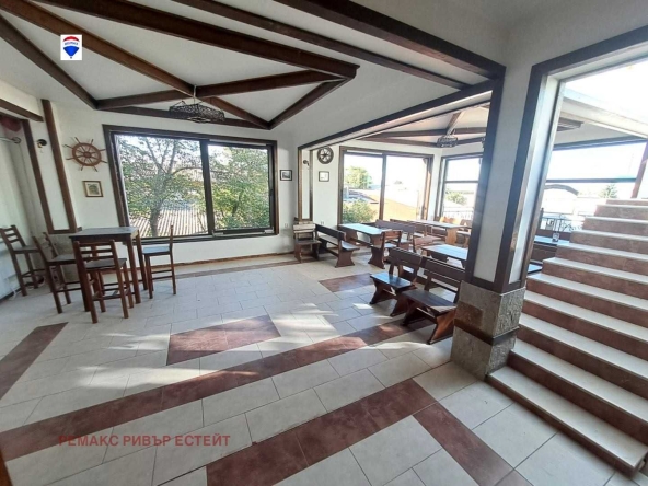 Дава се под наем Заведение в Русе, Промишлена зона - Запад - 160 кв.м за 499.8 € - Снимка #1