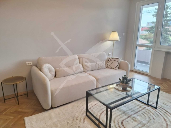 Дава се под наем Двустаен апартамент в София, Гео Милев - 72 кв.м за 750 € - Снимка #1