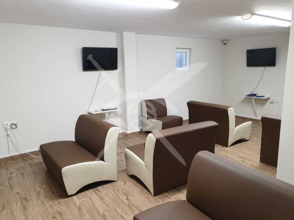 Дава се под наем Офис в Пловдив, Христо Смирненски - 109 кв.м за 102500 € - Снимка #1