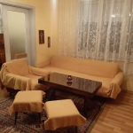 Дава се под наем Тристаен апартамент в Пловдив, Южен - 90 кв.м за 357 € - Снимка #1