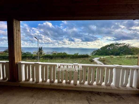 Двустаен апартамент в Бургас, Сарафово - 61 кв.м за 1798 €/кв.м - Снимка #1