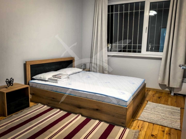 Дава се под наем Тристаен апартамент в София, Лозенец - 80 кв.м за 900 € - Снимка #1