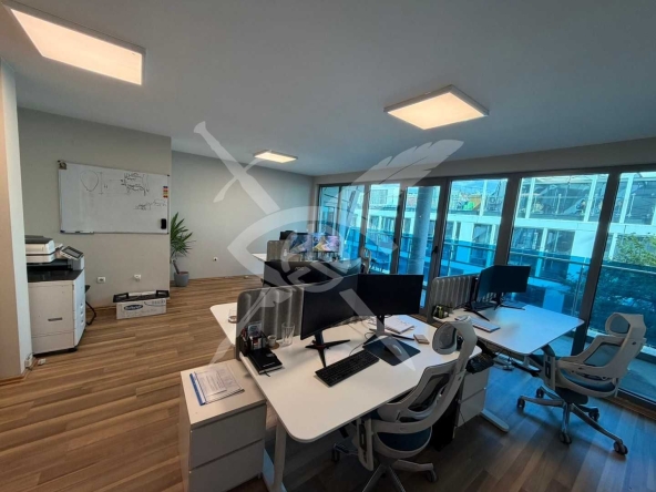 Многостаен апартамент в София, Хиподрума - 168 кв.м за 2703 €/кв.м - Снимка #1