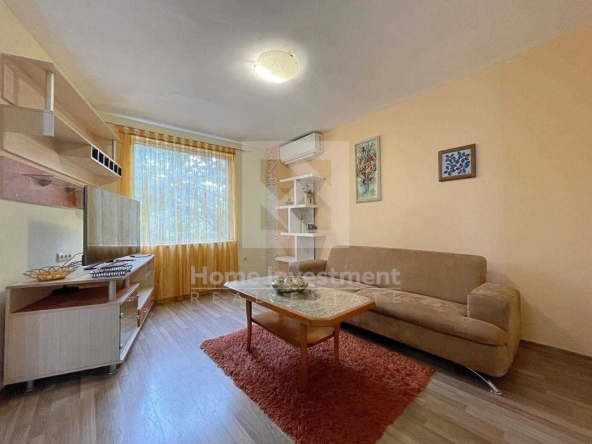 Четиристаен апартамент в Варна, Зимно кино Тракия - 137 кв.м за 1971 €/кв.м - Снимка #1