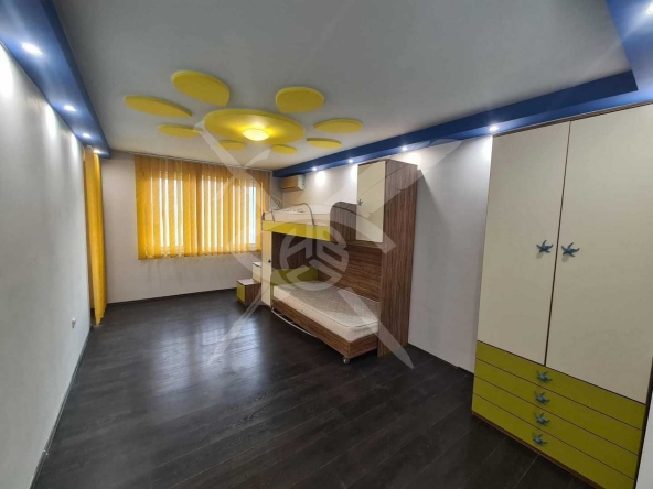 Дава се под наем Тристаен апартамент в София, Люлин 6 - 113 кв.м за 719 € - Снимка #1