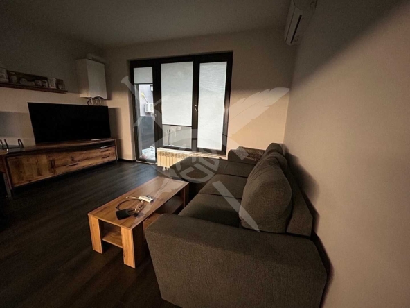 Дава се под наем Тристаен апартамент в София, Малинова долина - 90 кв.м за 1000 € - Снимка #1