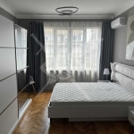 Дава се под наем Тристаен апартамент в София, Център - 110 кв.м за 1296.42 € - Снимка #1