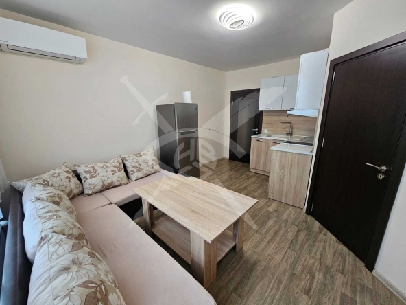 Дава се под наем Двустаен апартамент в София, Дружба 1 - 65 кв.м за 598.23 € - Снимка #1