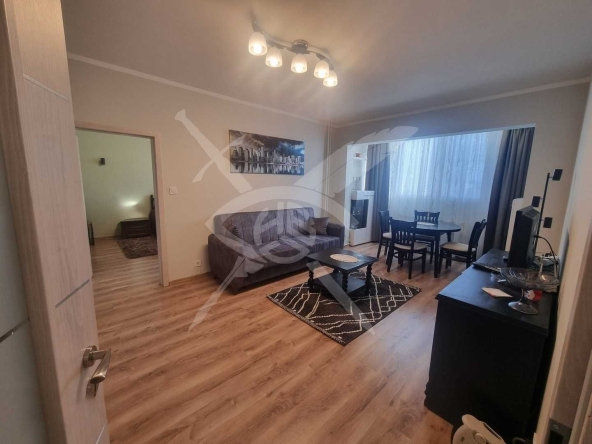 Дава се под наем Четиристаен апартамент в София, Връбница 1 - 88 кв.м за 747.66 € - Снимка #1