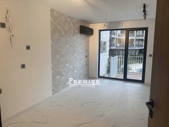 Двустаен апартамент в к.к. Слънчев бряг - 48 кв.м за 1111 €/кв.м - Снимка #1