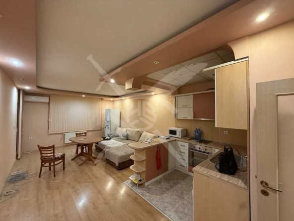 Дава се под наем Тристаен апартамент в София, Дружба 2 - 96 кв.м за 747.66 € - Снимка #1