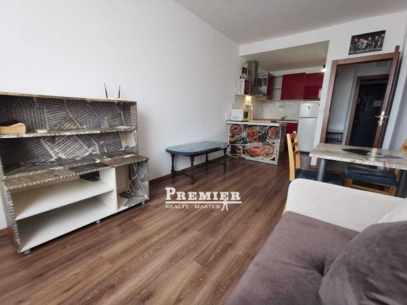 Двустаен апартамент в к.к. Слънчев бряг - 55 кв.м за 1182 €/кв.м - Снимка #1