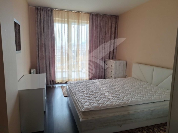 Дава се под наем Тристаен апартамент в София, Красно село - 98 кв.м за 718.08 € - Снимка #1