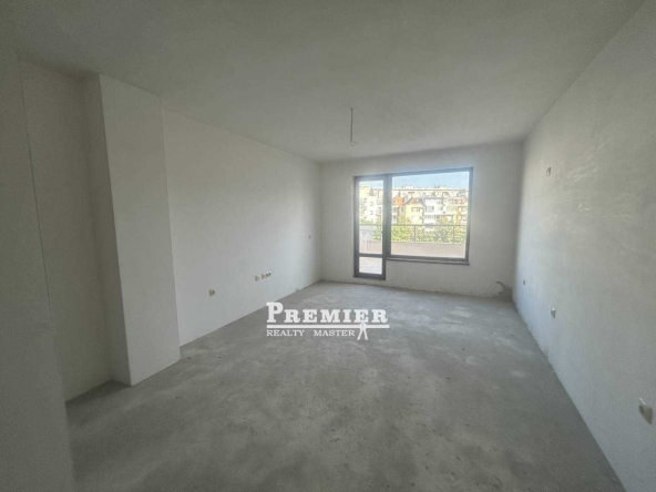 Двустаен апартамент в Бургас, Изгрев - 96 кв.м за 1047 €/кв.м - Снимка #1