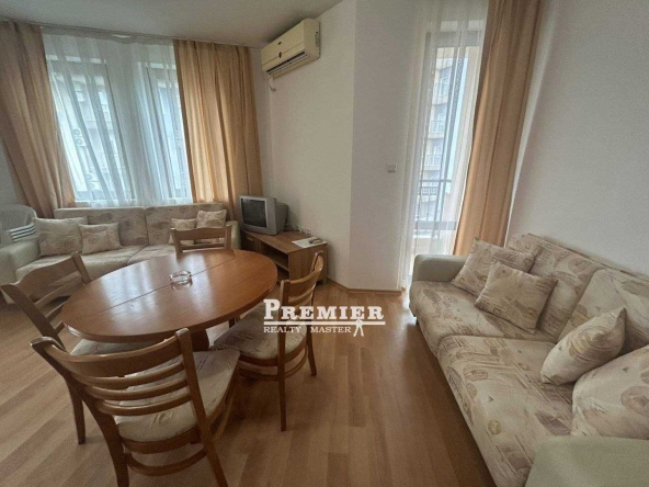 Двустаен апартамент в к.к. Слънчев бряг - 63 кв.м за 632 €/кв.м - Снимка #1