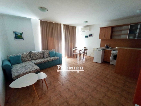 Двустаен апартамент в Свети Влас - 71 кв.м за 1578 €/кв.м - Снимка #1