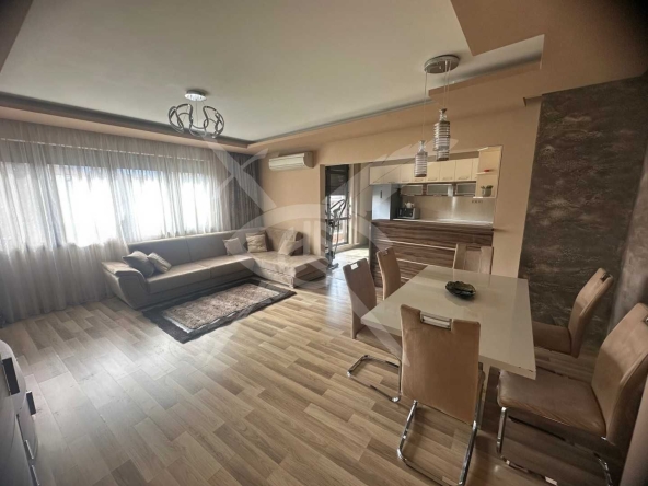 Дава се под наем Тристаен апартамент в София, Витоша - 103 кв.м за 1296.42 € - Снимка #1