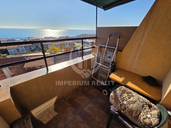 Тристаен апартамент в Бургас, Център - 100 кв.м за 612 €/кв.м - Снимка #1