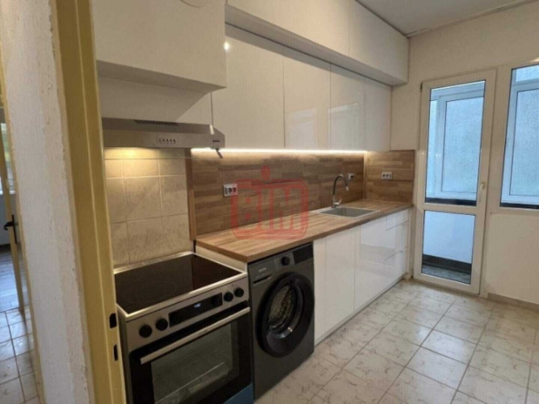 Тристаен апартамент в Пловдив, Център - 87 кв.м за 991 €/кв.м - Снимка #1